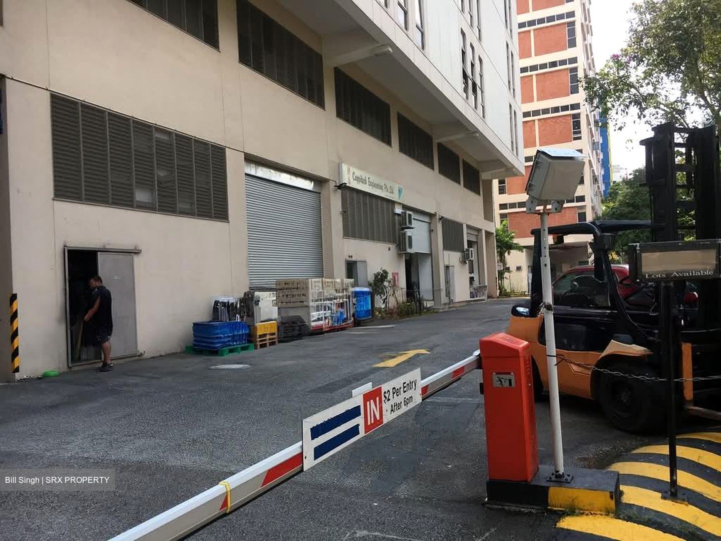 Noble Warehouse (D13), Factory #584779721